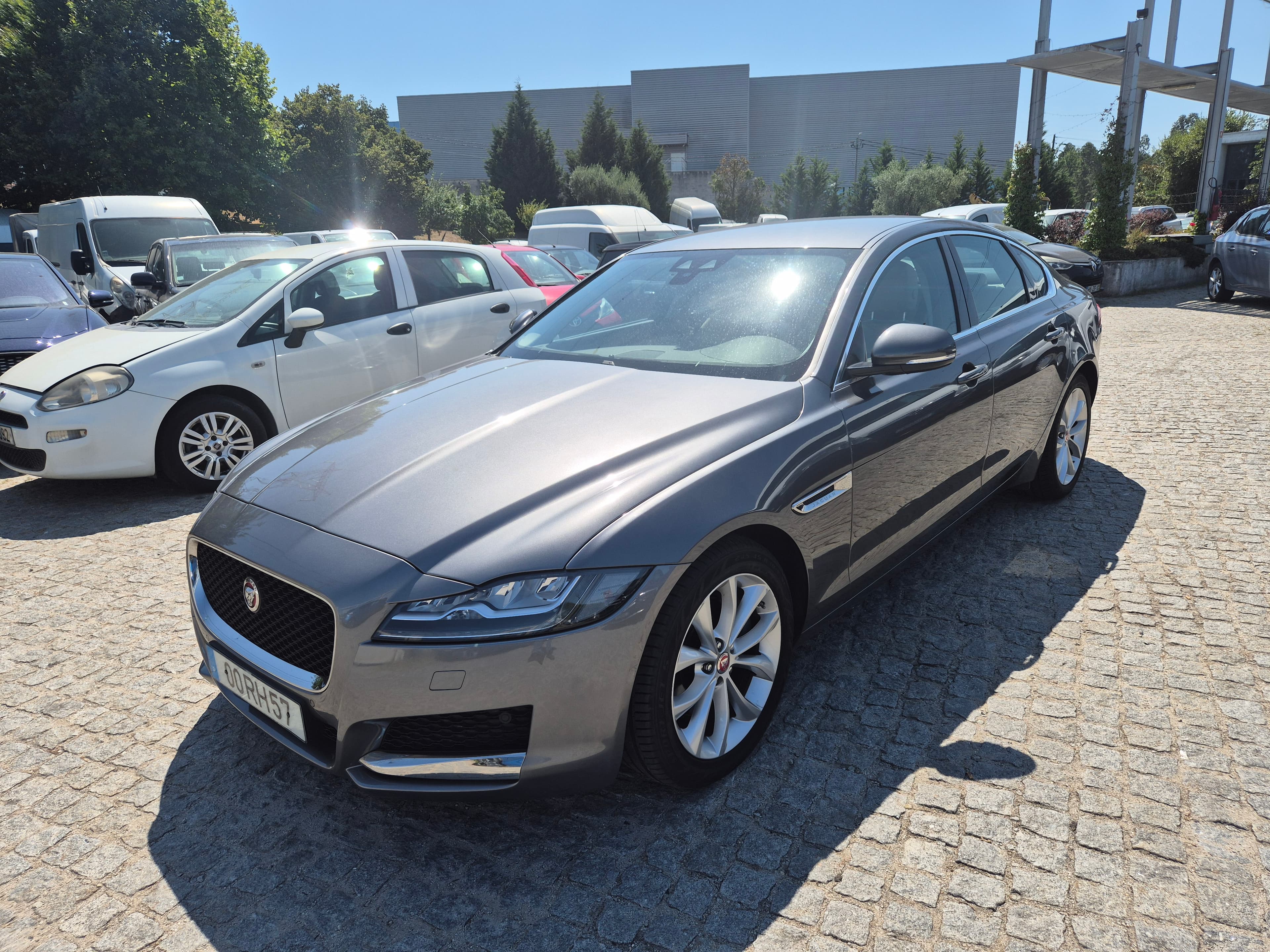 Jaguar XF II 2.0d · Ano 2016