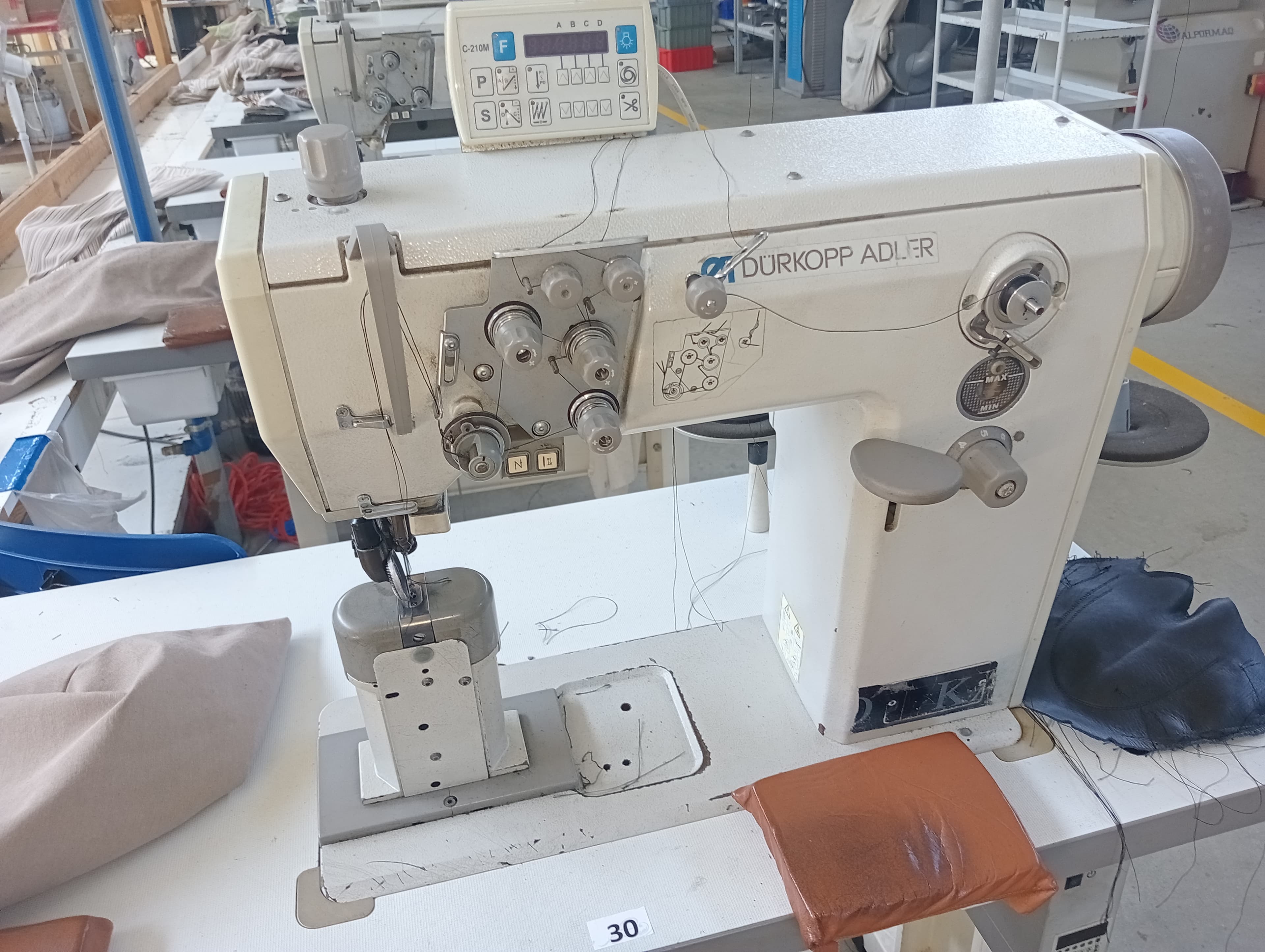 Máquina de Coluna Alta