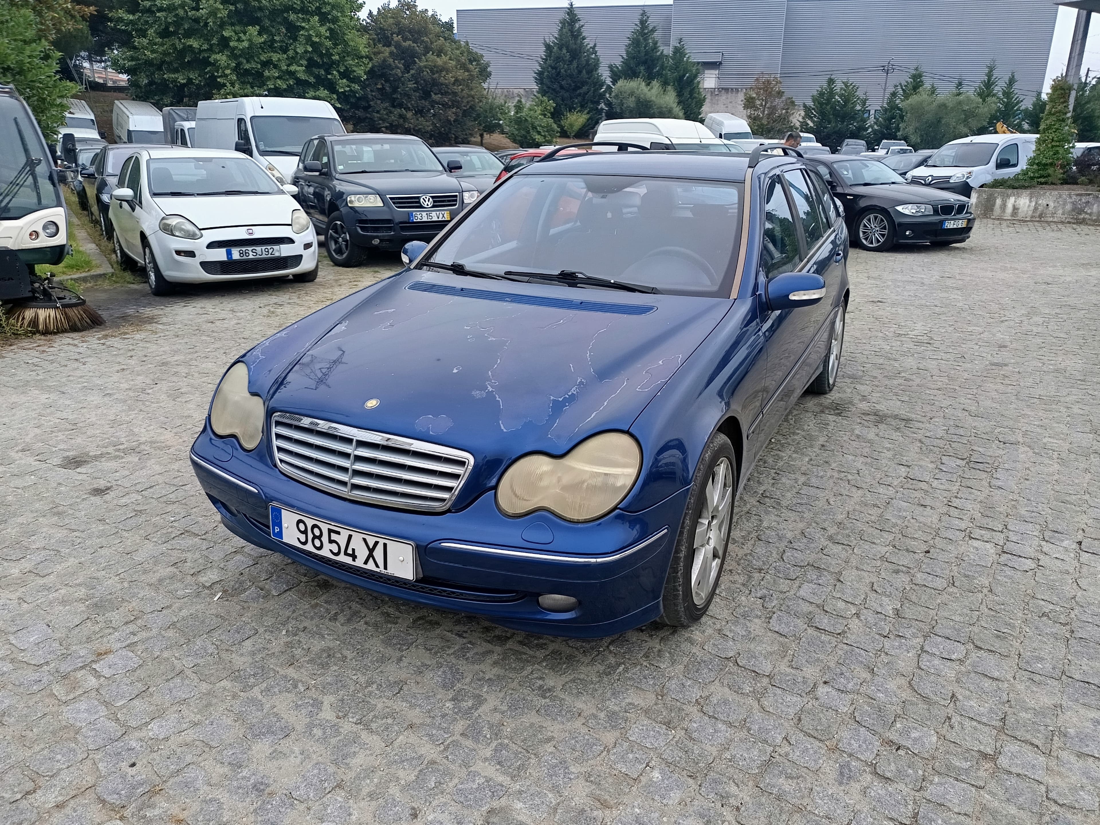 Mercedes-Benz C 220 * Ano 2001