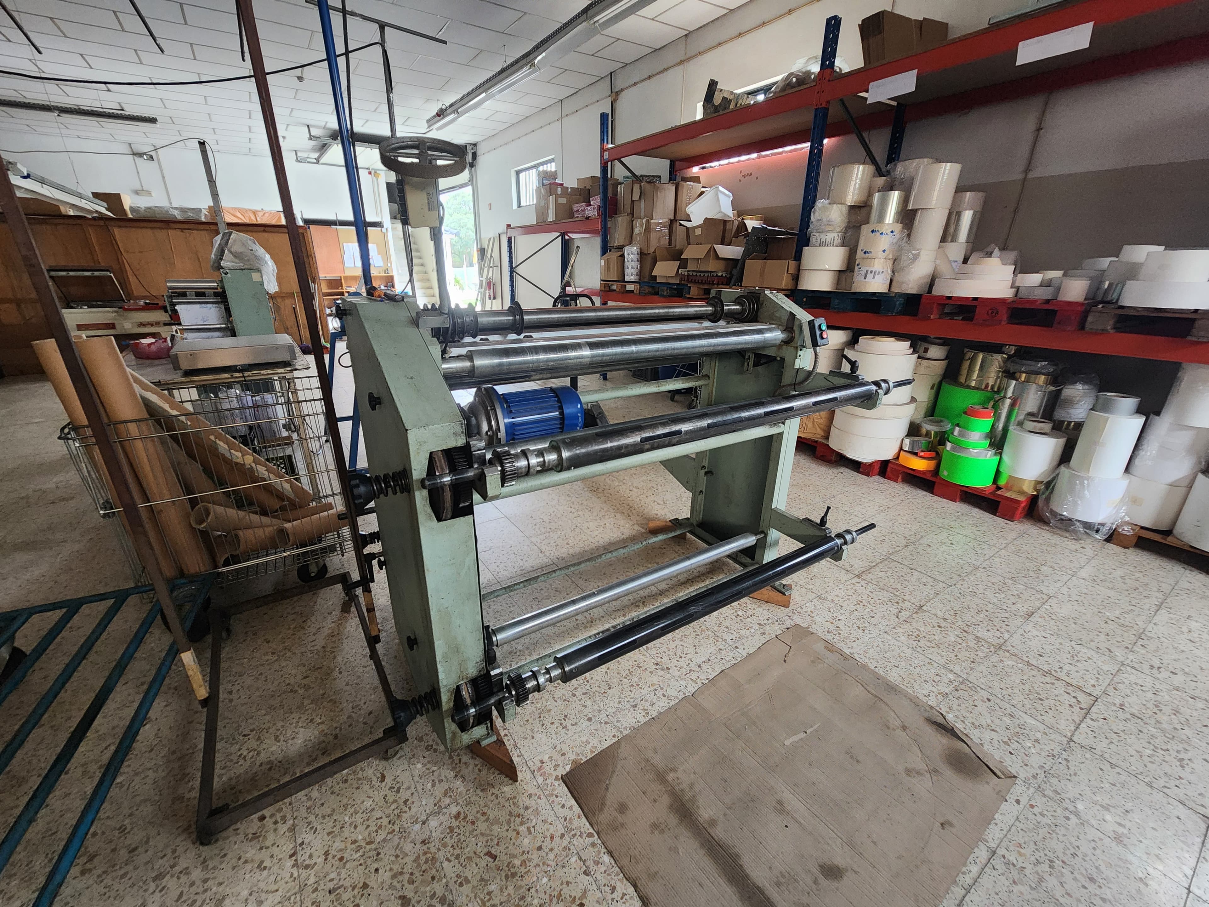 Máquina de Corte de Papel