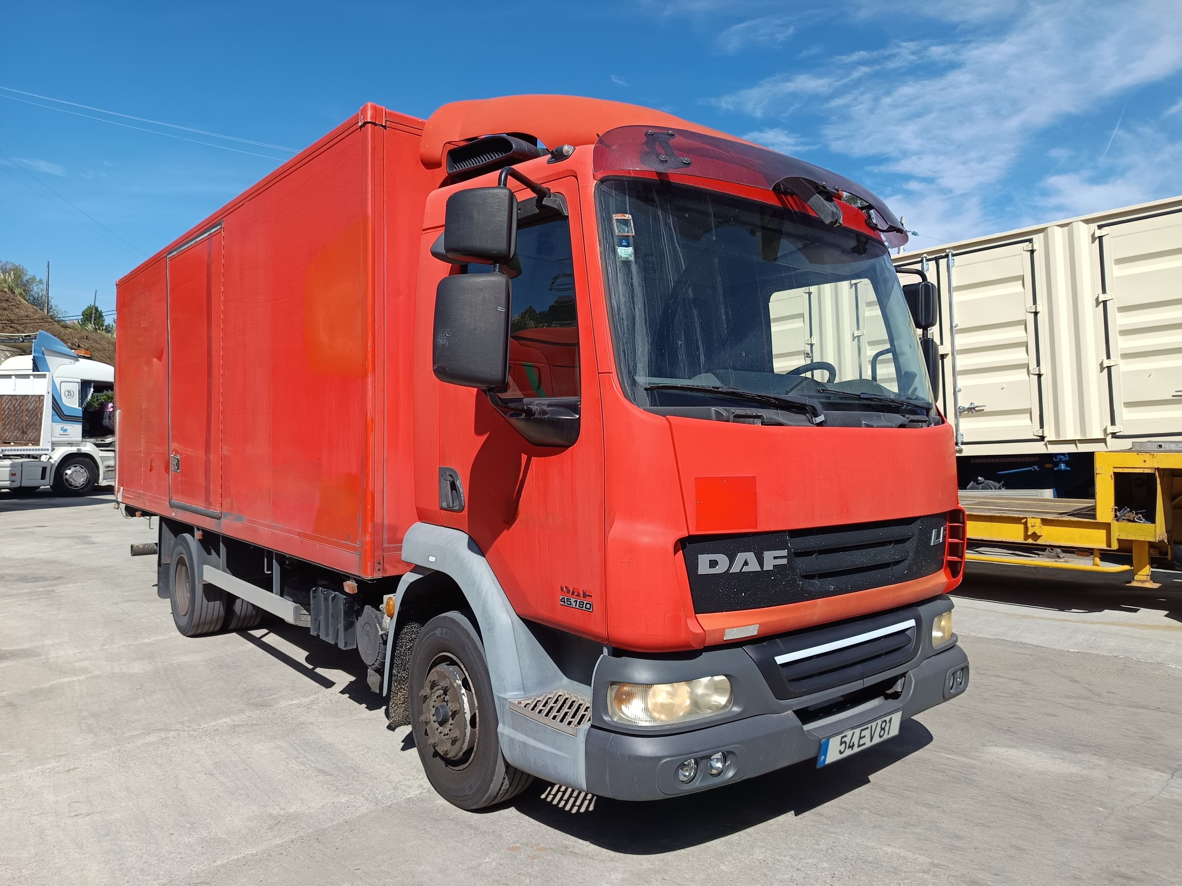 DAF LF 45.180 · Ano 2007