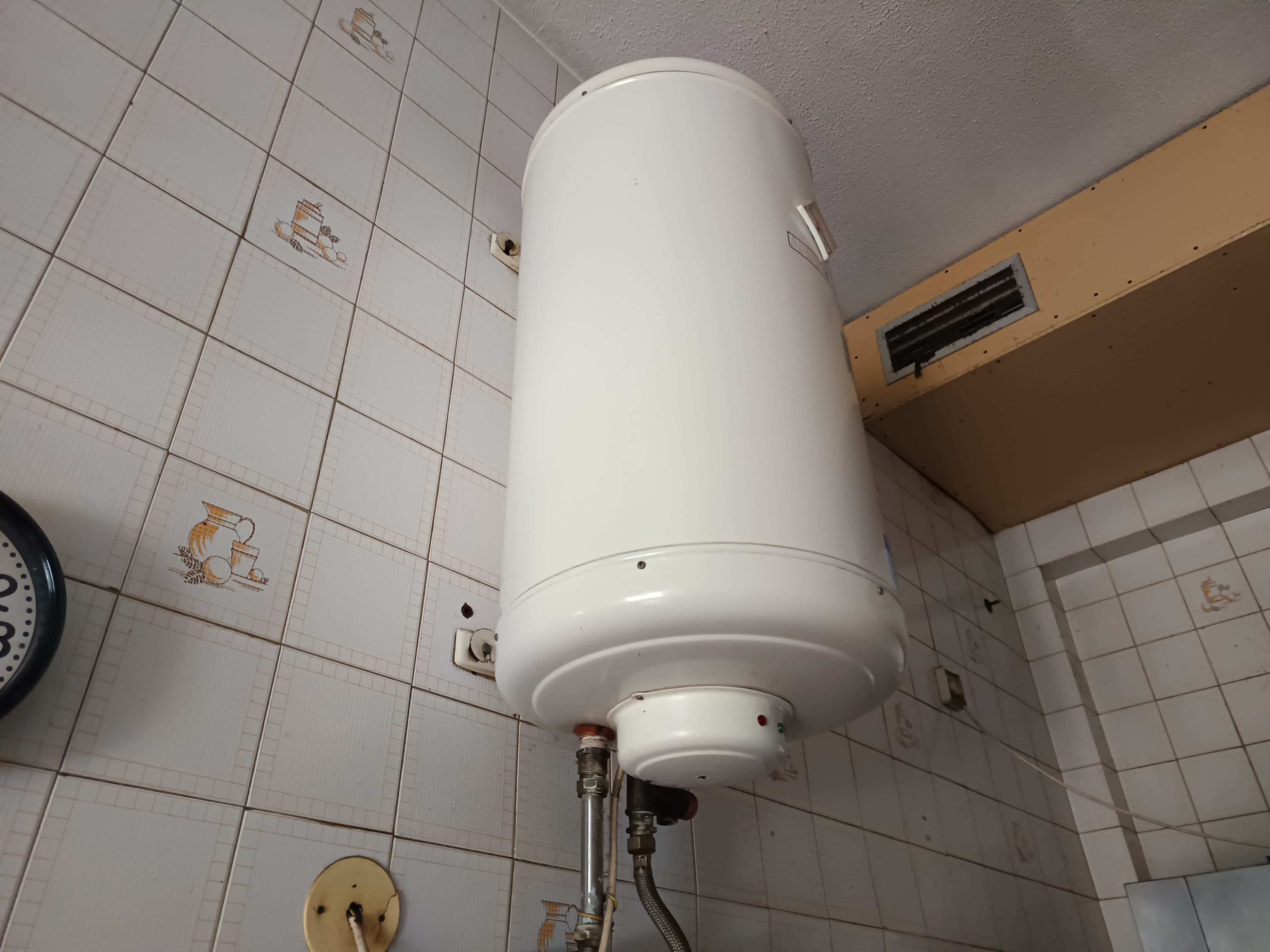 Cilindro termoacumulador elétrico