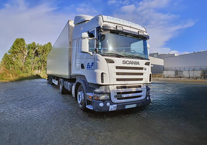 INSOLVENT CARRIER AT PUBLIC AUCTION FOR OVER 300,000