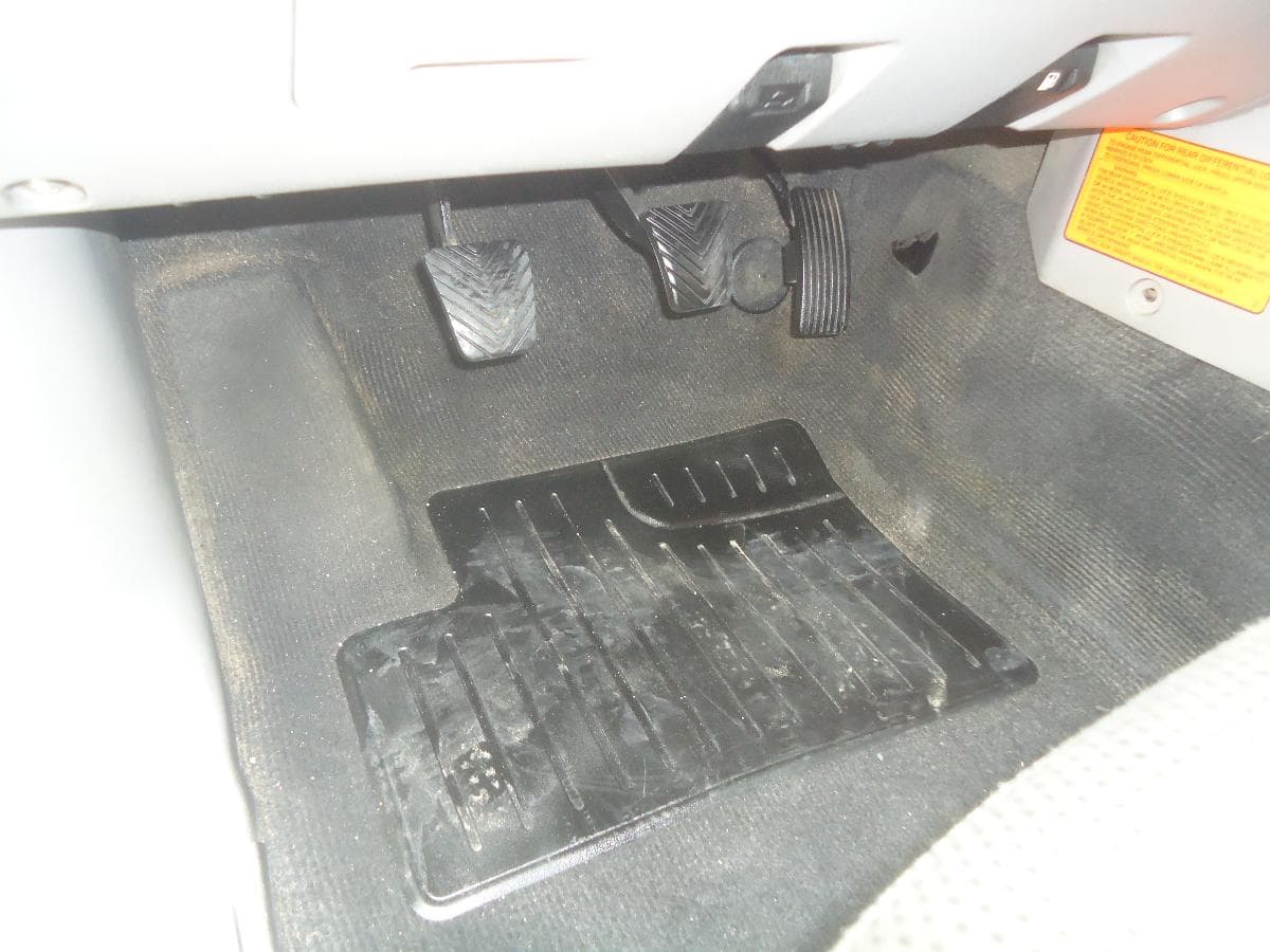 Mitsubishi L200 — imagem 8