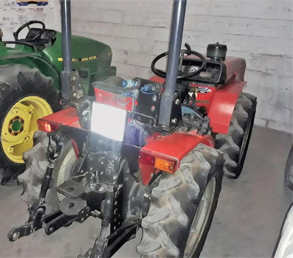 Tractor Antonio Carraro — imagen 4