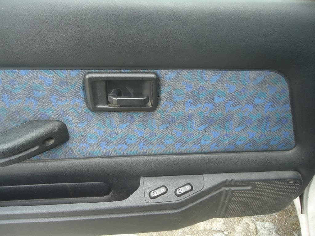 Peugeot 106 · Ano 1995 — image 14