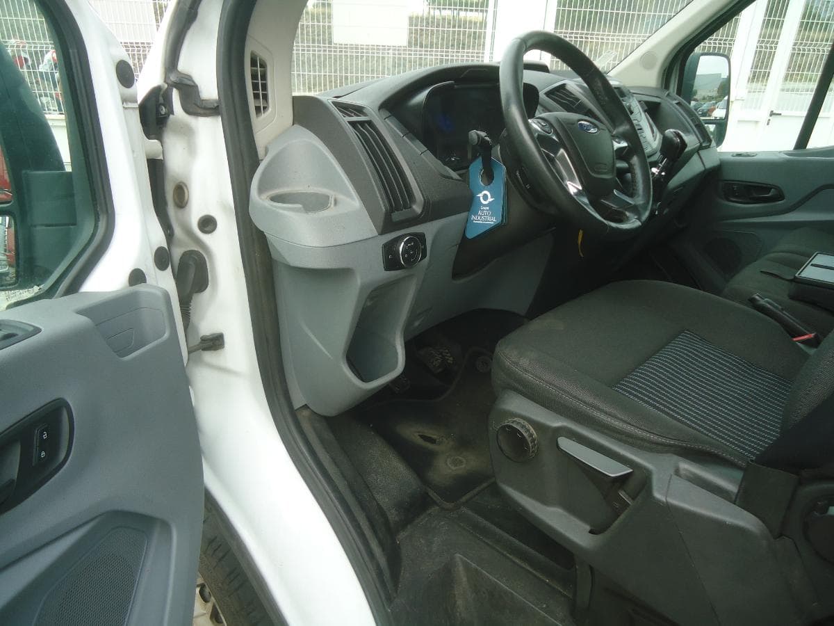 Ford Transit 2.2 TDCI — image 8