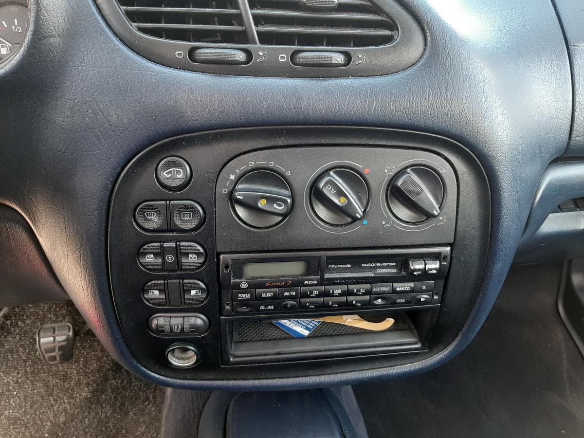 Volkswagen Sharan 1.9 TDI — imagem 11