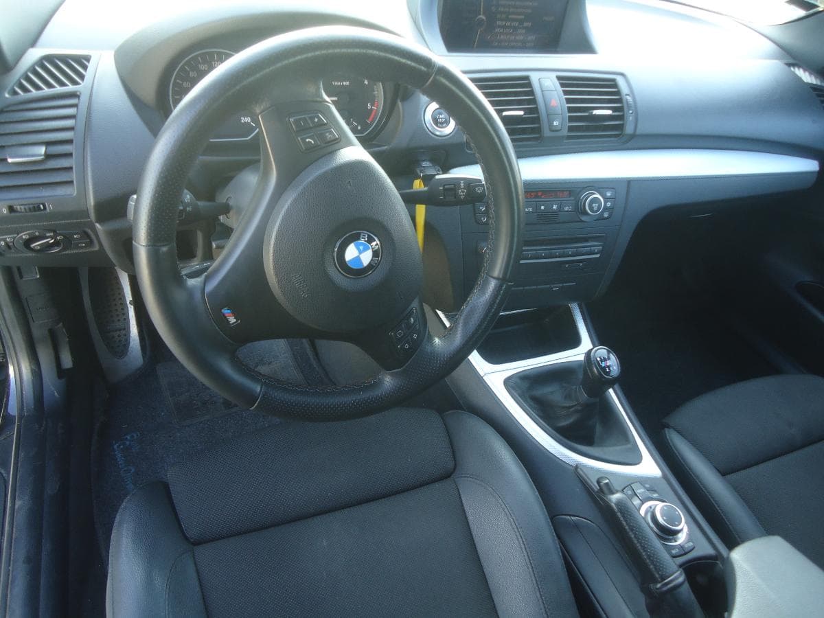 BMW 118 D — imagem 10