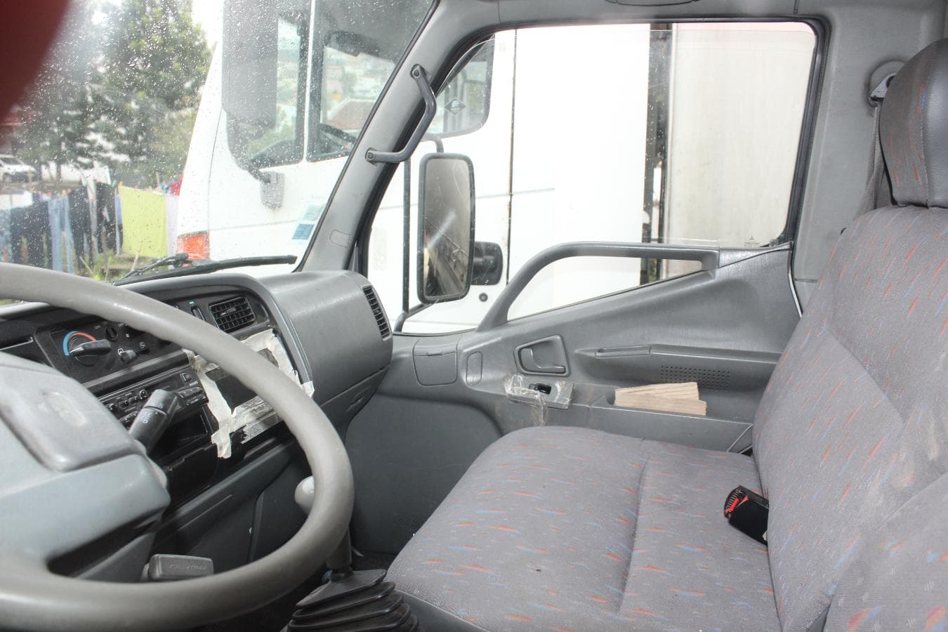 Mitsubishi Canter — imagem 3