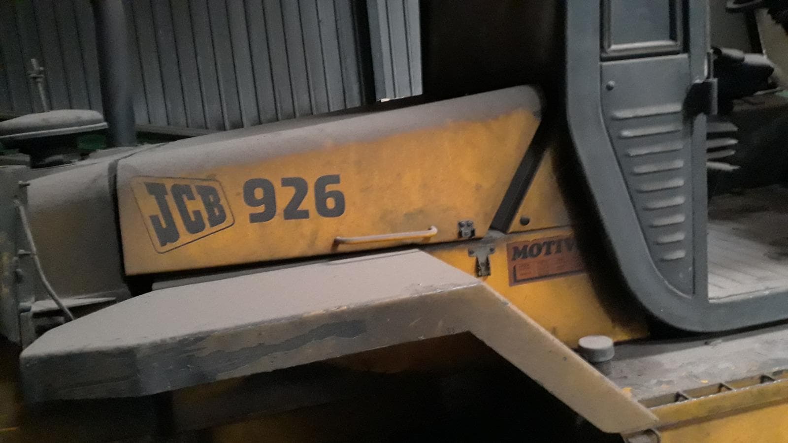 Forklift — image 5