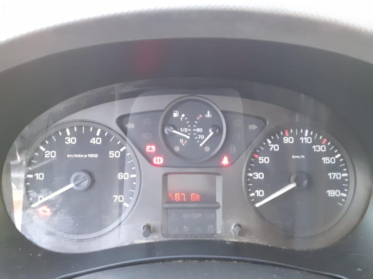 Citroen Berlingo 1.6 HDI · 3 lugares — imagem 11