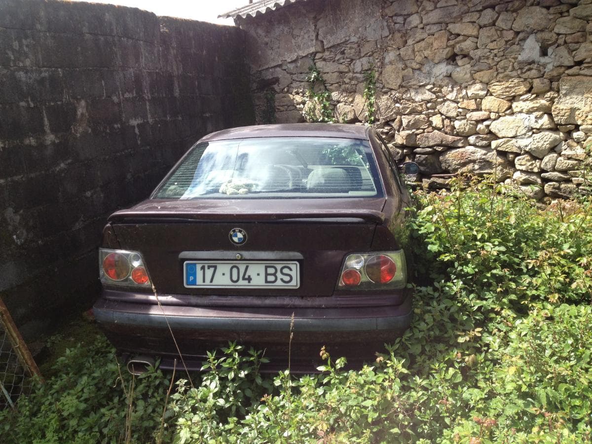 BMW 320 I — imagen 3