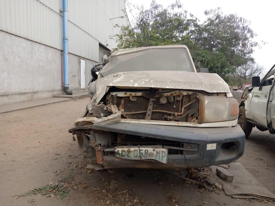 Toyota Land Cruiser 4X4 OFF ROAD PICK UP 4.4 · — imagem 6