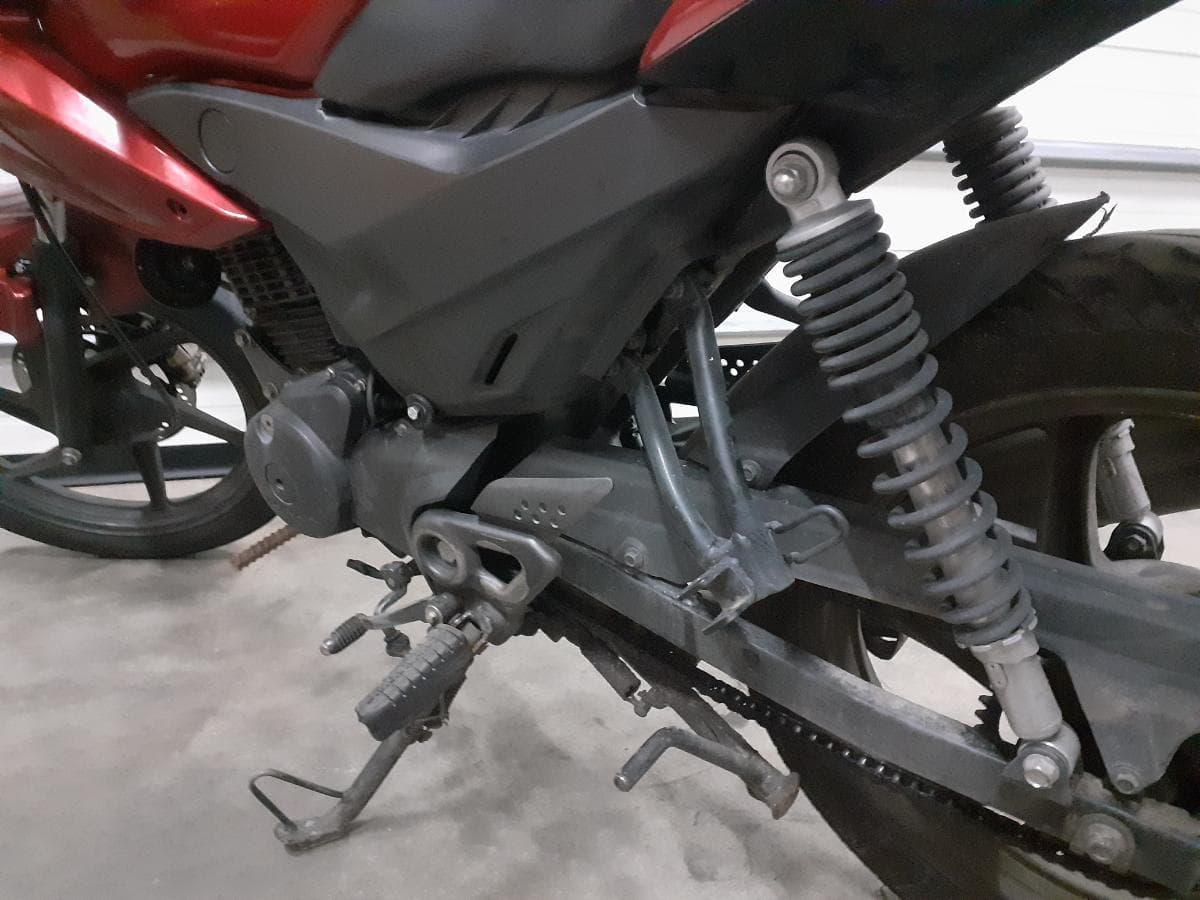 Honda CBF · Ano 2014 — imagem 7