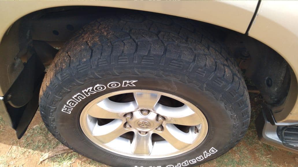 Toyota LandCruiser · — imagem 22