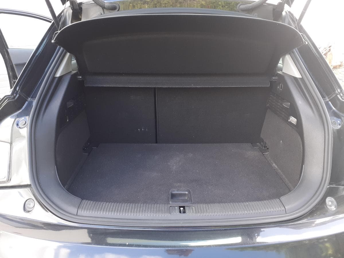 Audi A1 1.6 TDI · Ano 2013 — imagem 14