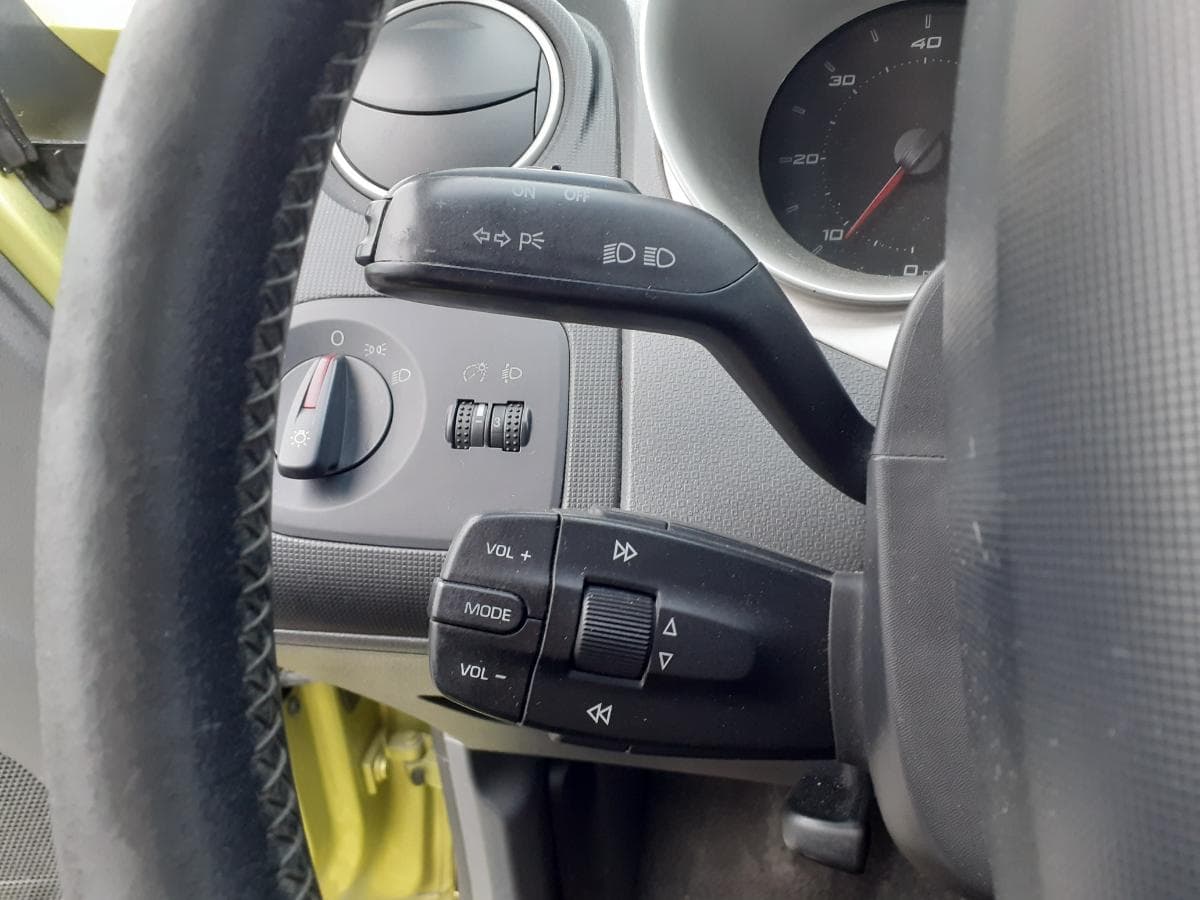 Seat Ibiza 1.9 TDI · Ano 2009 — imagen 12
