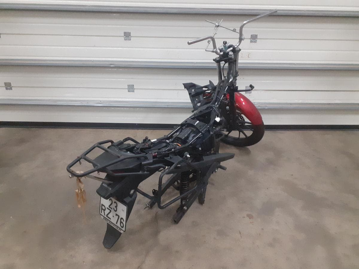 Honda CBF 125 · Année 2016 — image 4