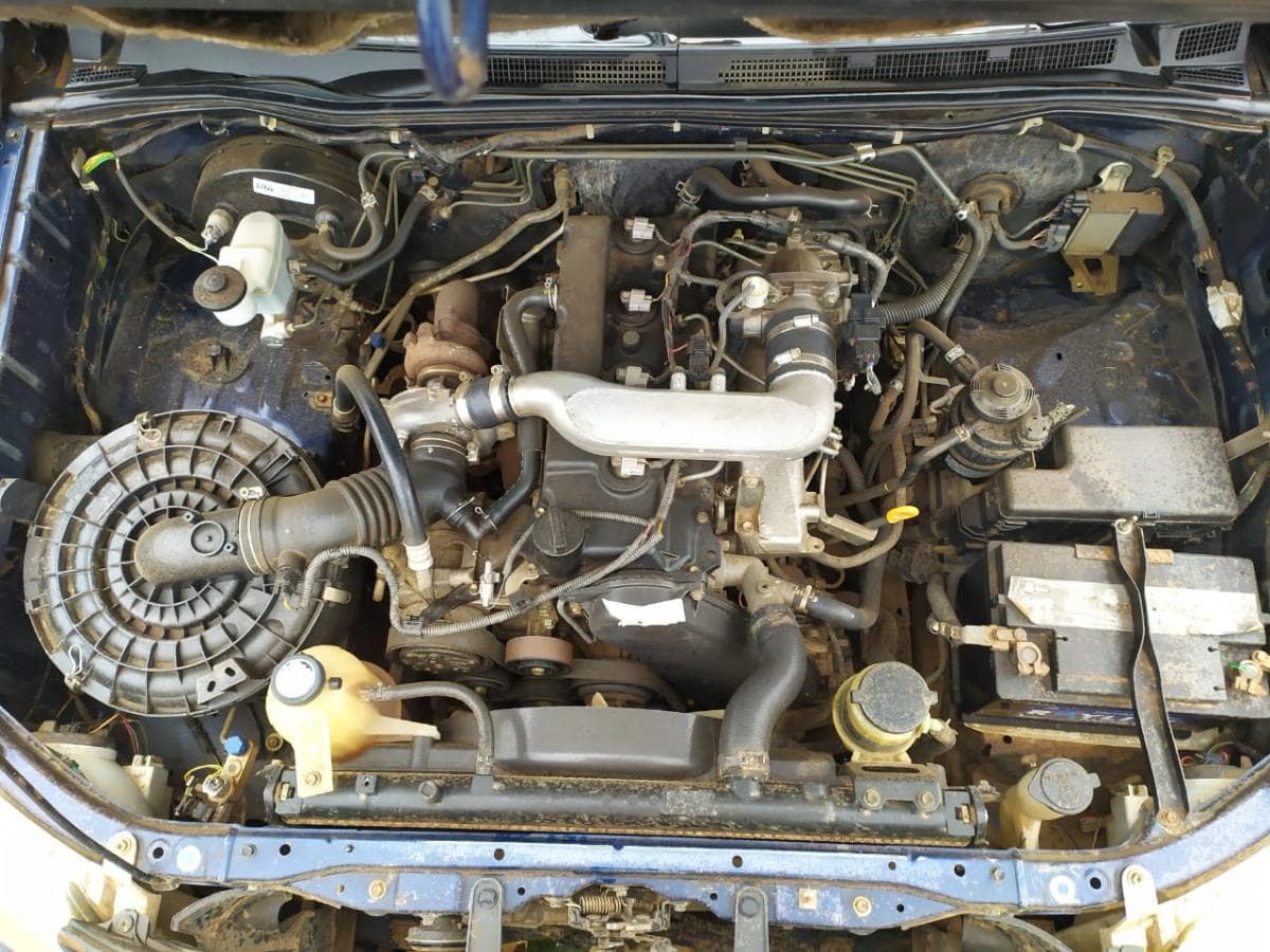 Toyota Hilux · — image 8