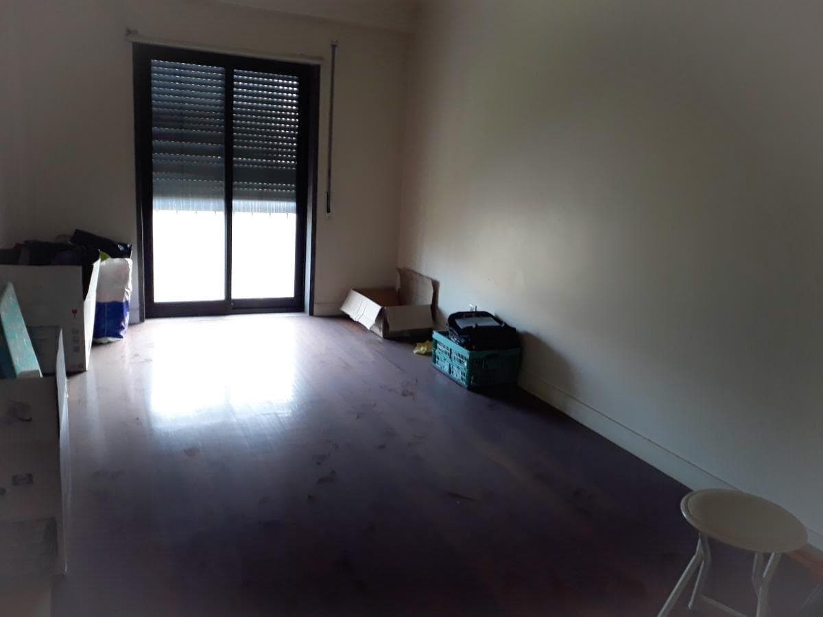 Apartamento T3 + 2 Lugares de Estacionamento + Arrecadação · Odivelas — image 6