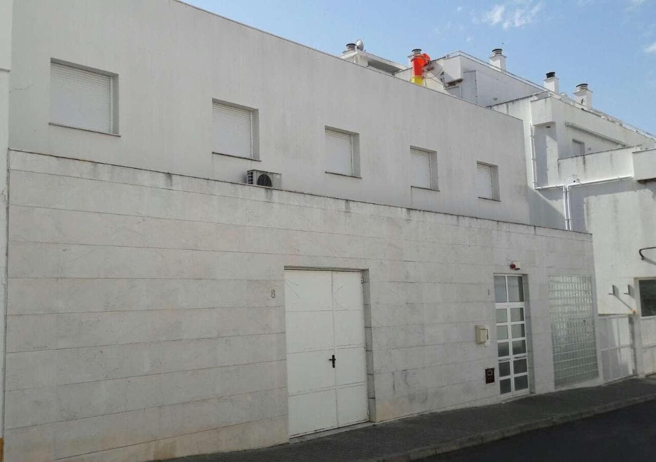 Loja · Grândola — image 1