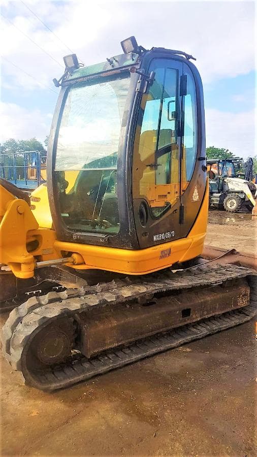 Mini excavadora JCB 8.5 Ton — imagen 3