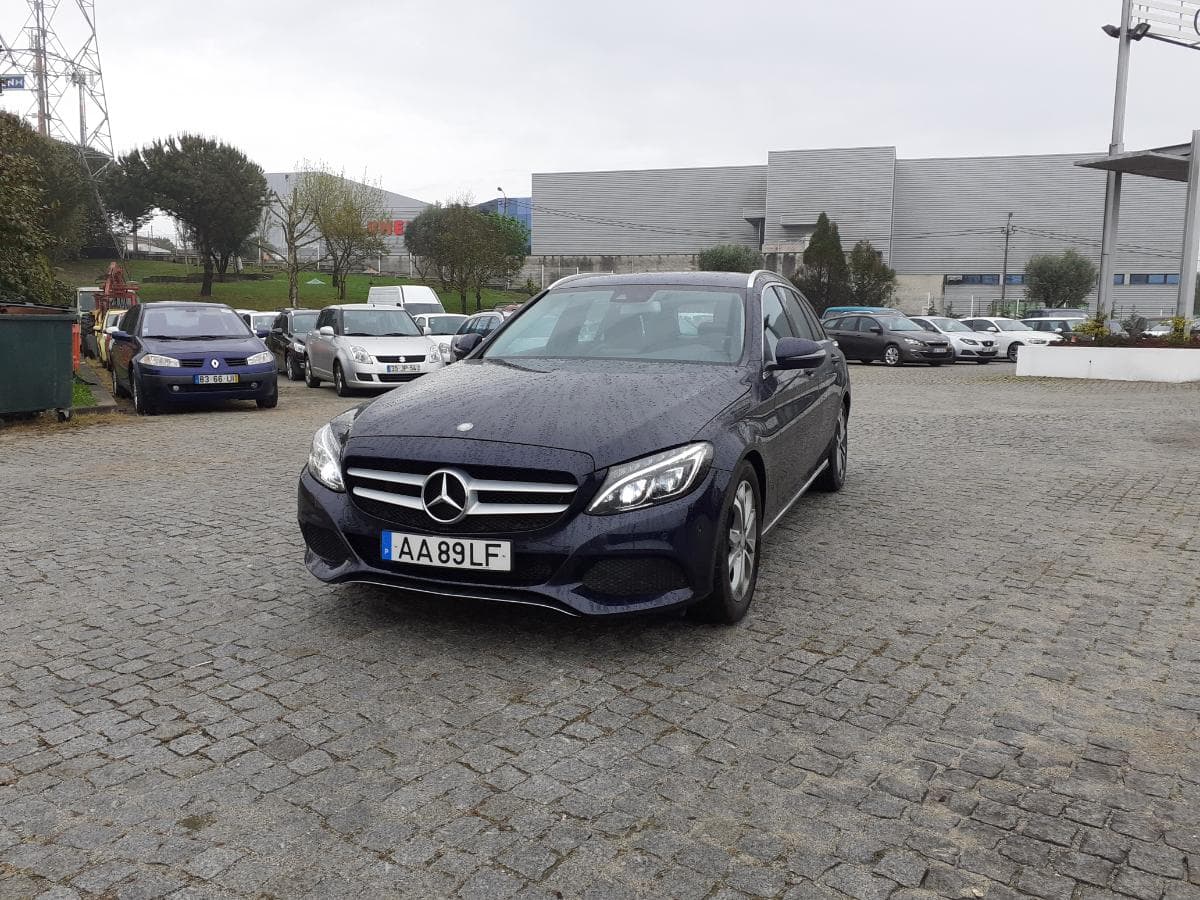 Mercedes-Benz C 350 E Plug In · Ano 2015 — imagen 3