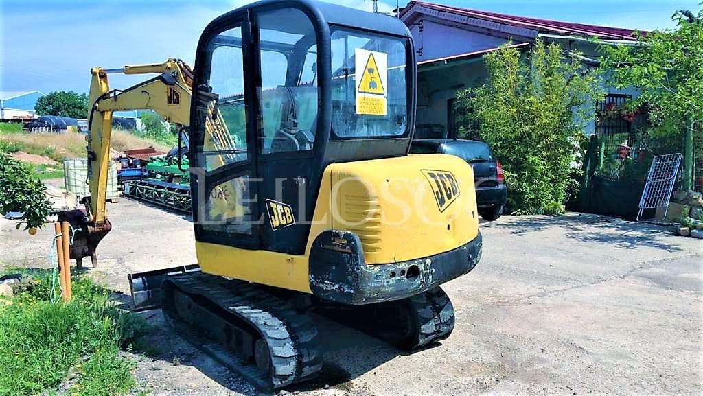 Mini Excavadora JCB — imagen 4