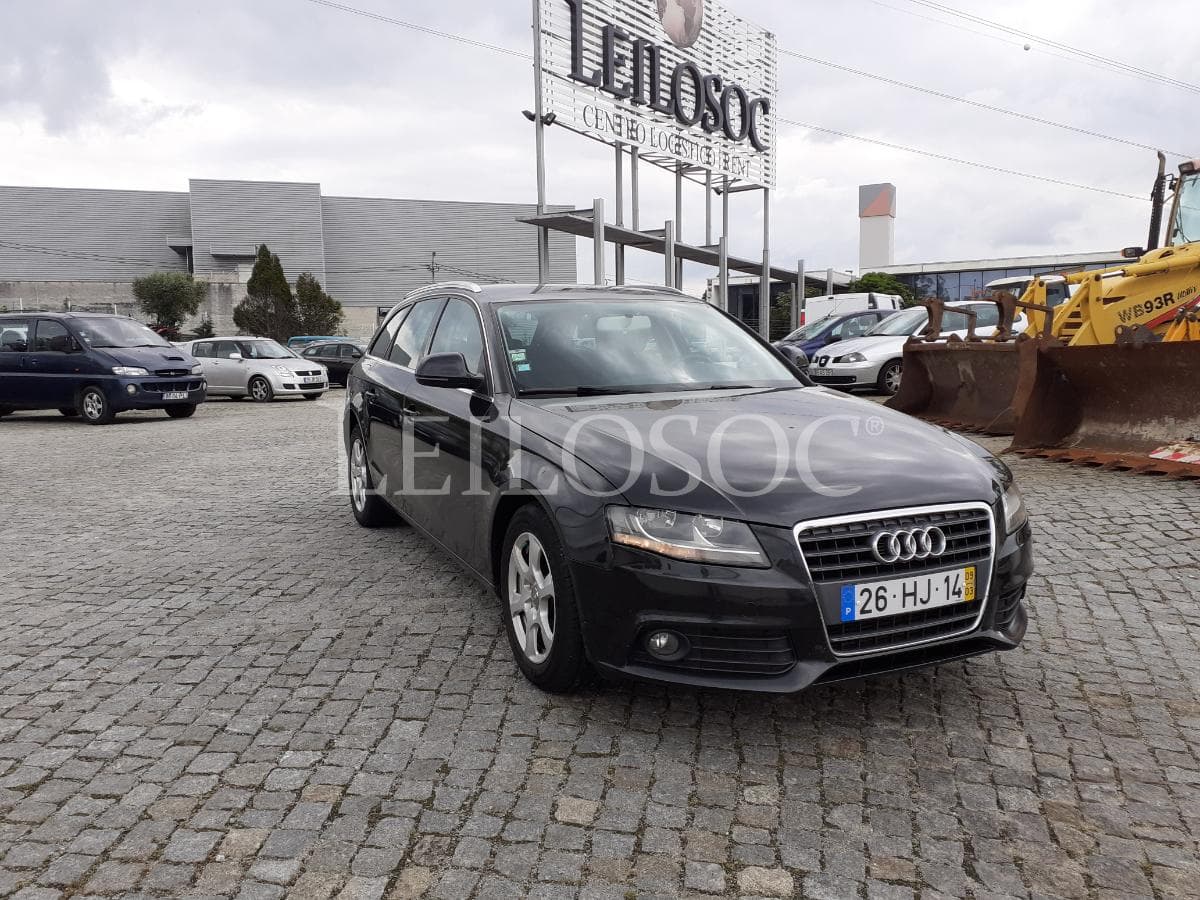 Audi A4 2.0 TDI · Ano 2009 — image 1