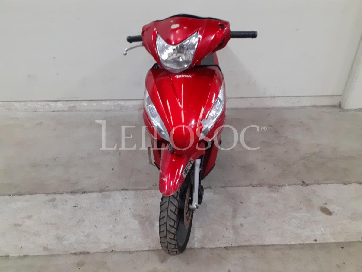 Motociclo Honda Vision · Ano 2012 — image 2
