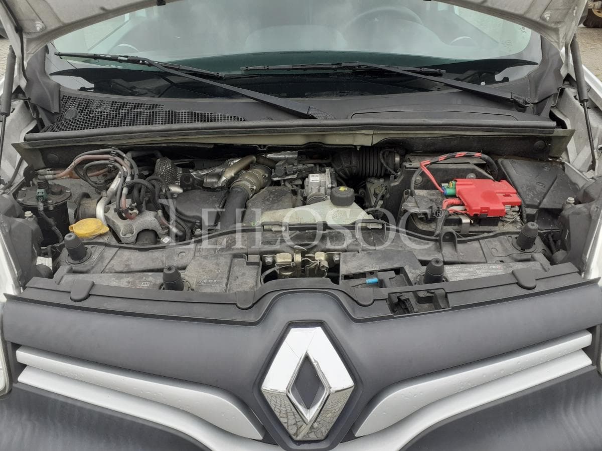 Renault Kangoo · 3 Lugares · Ano 2015 — imagem 18