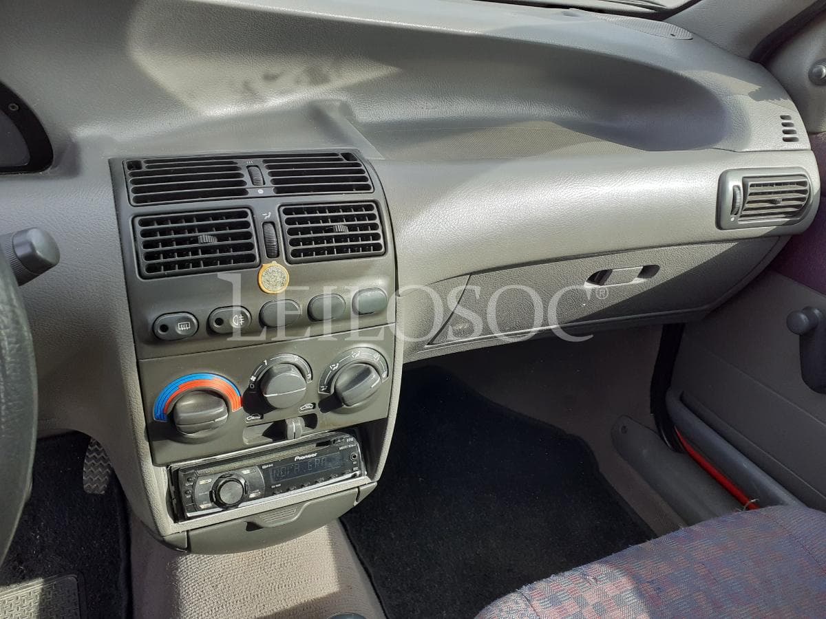 Fiat Punto 55 S · Ano 1994 — imagen 13