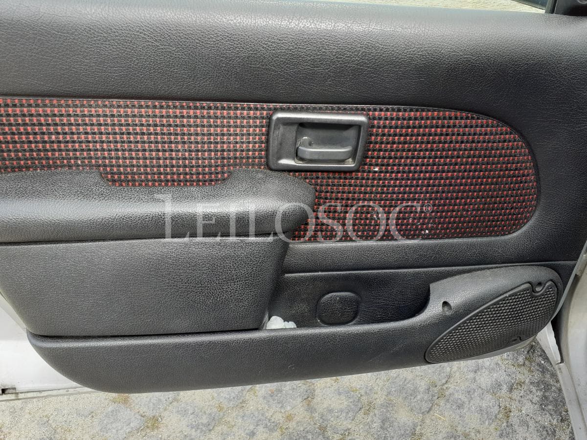 Peugeot 106 · Ano 1997 — imagen 9