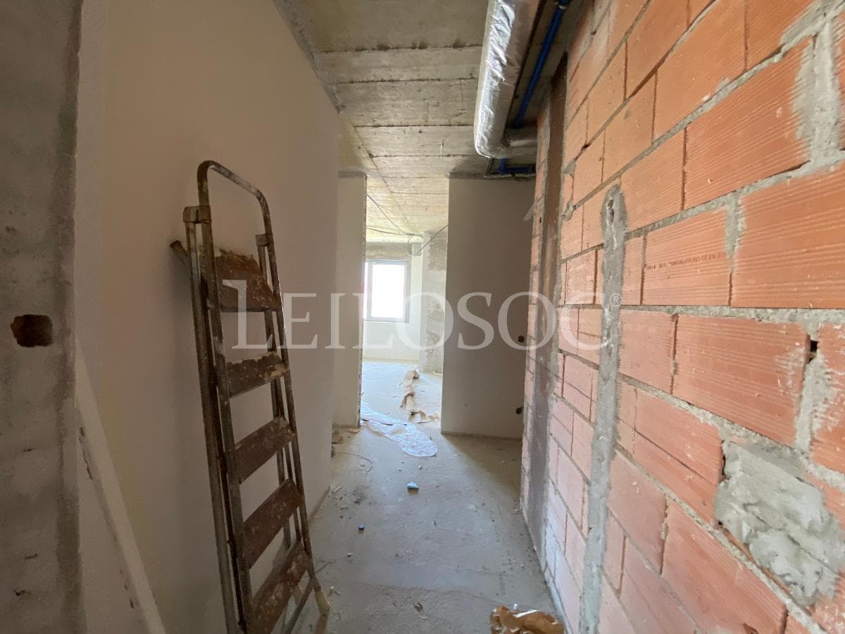 Apartamento T5 + 3 Lugares de Garagem + 2 Arrumos · Porto — imagen 5