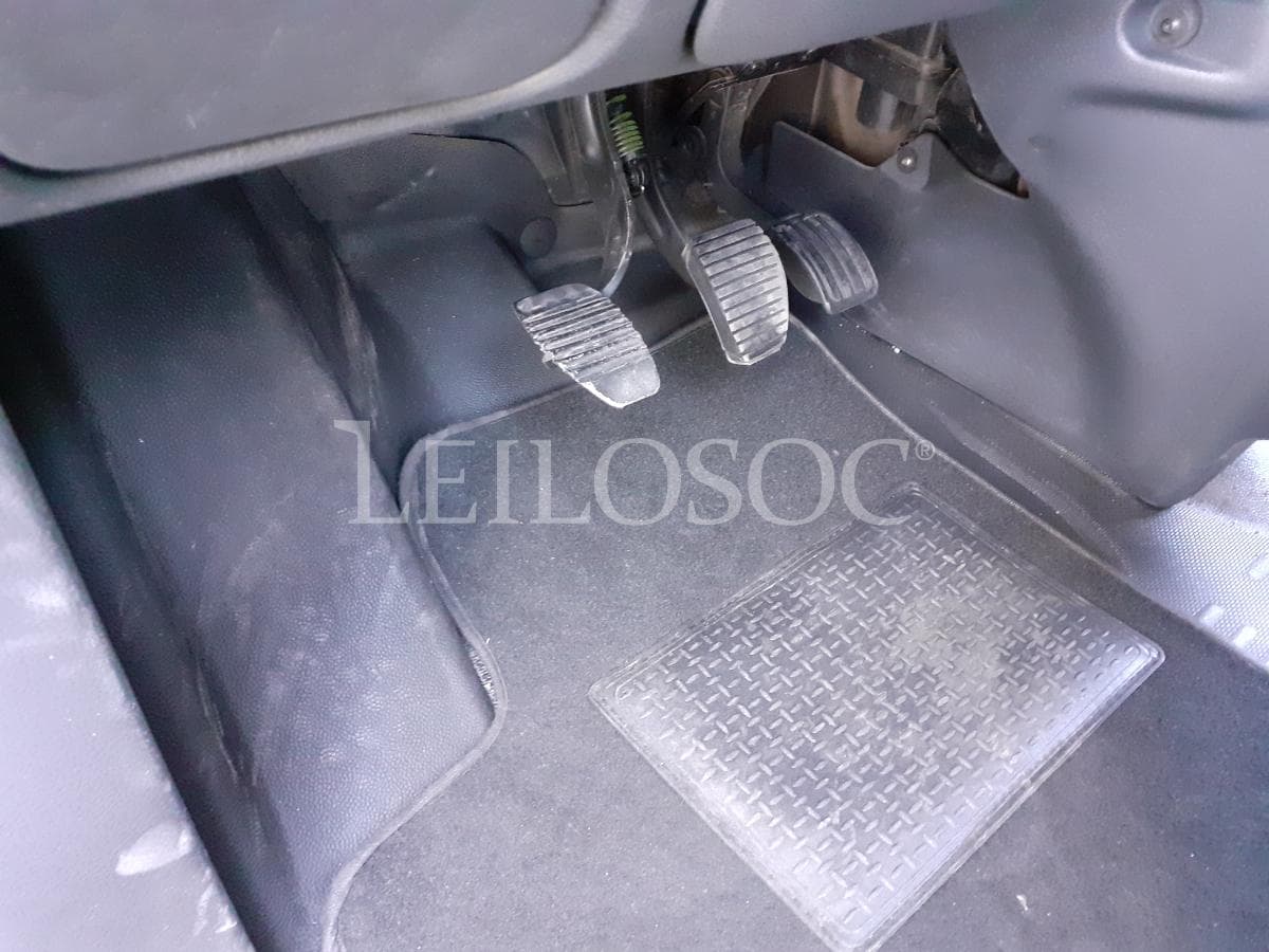 Citroën Jumpy 2.0 HDI · Ano 2015 — imagem 8