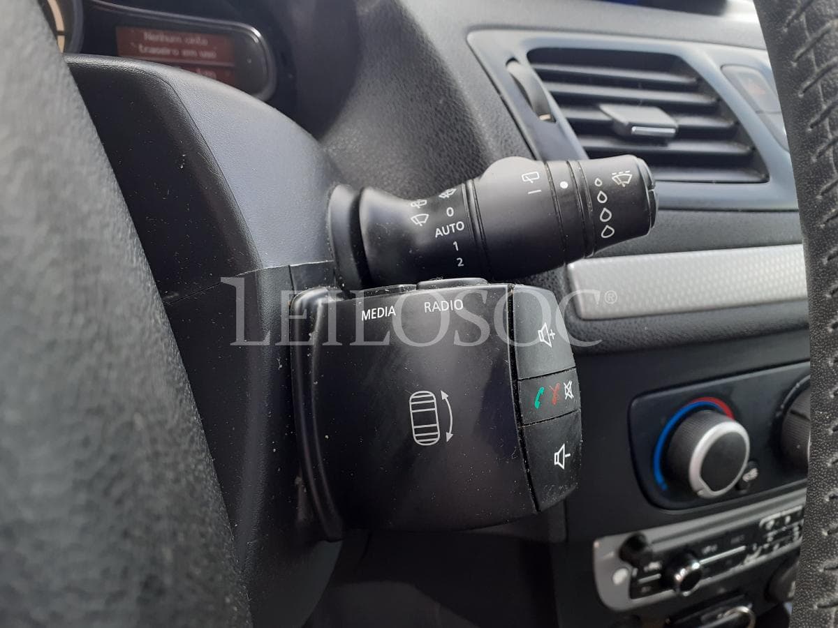 Renault Mégane 1.5 DCI · Année 2013 — image 11