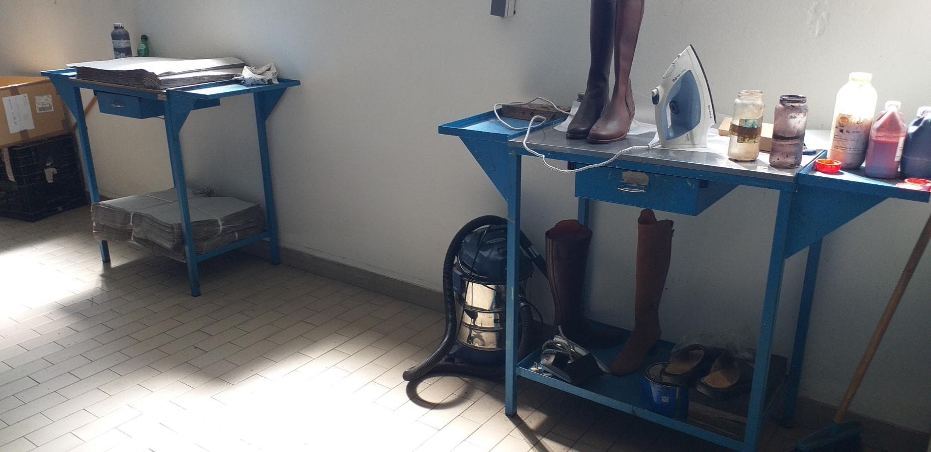 Mesas de Apoio + Linha de Acabamento — imagem 1