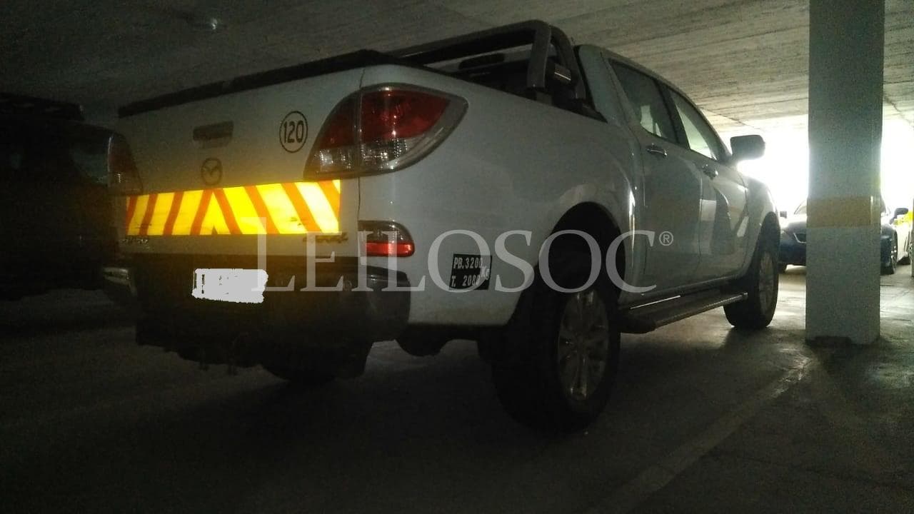 Mazda BT50 · — image 4