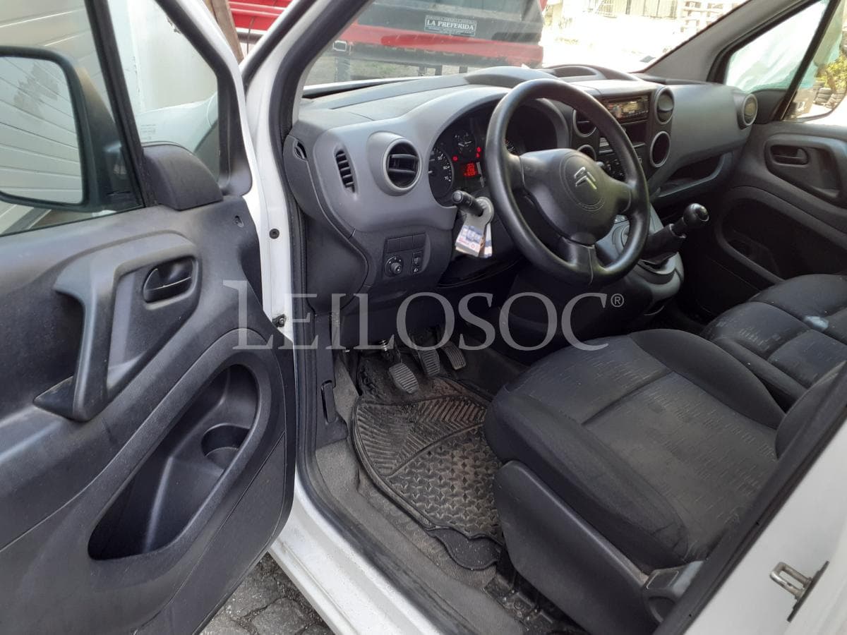 Citroën Berlingo 1.6 HDI · Ano 2011 — imagen 7