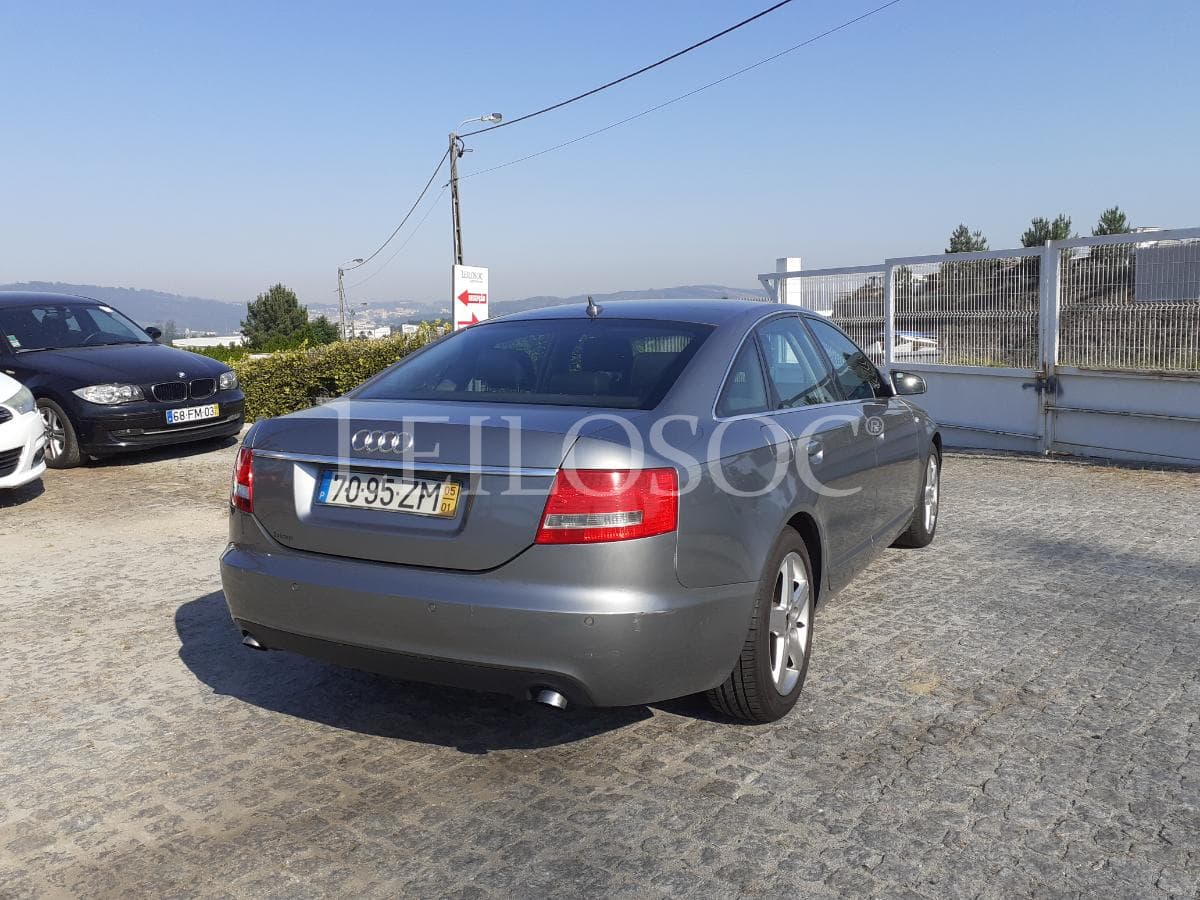 Audi A6 2.0 TDI · Ano 2005 — image 6
