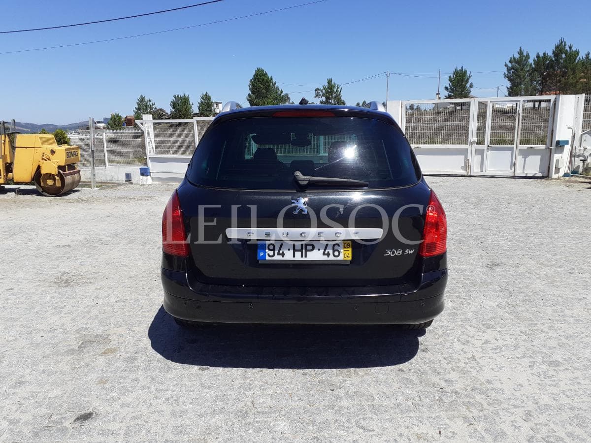 Peugeot 308 SW 1.6 HDI · Ano 2009 — imagen 5