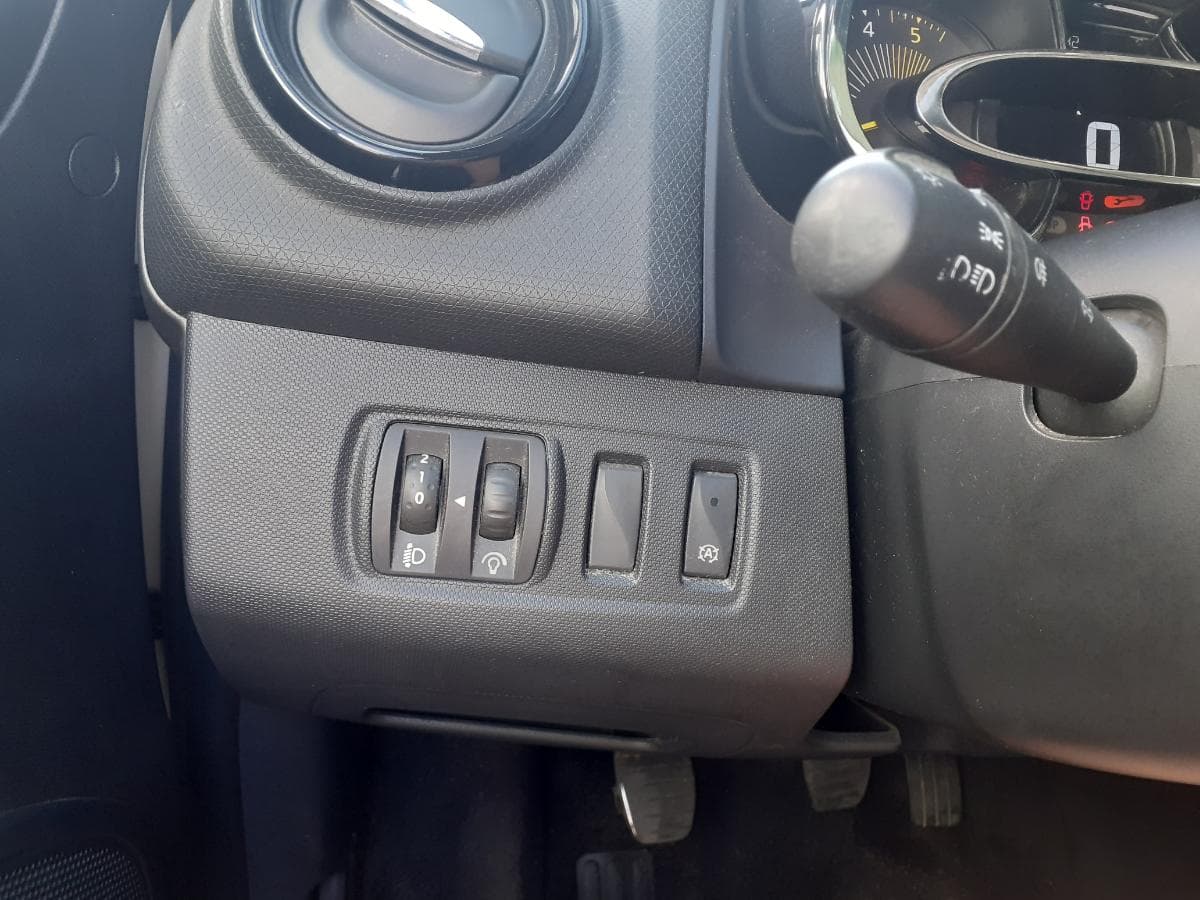 Renault Clio 1.5 DCI · Ano 2013 45-RM-39 · — image 19