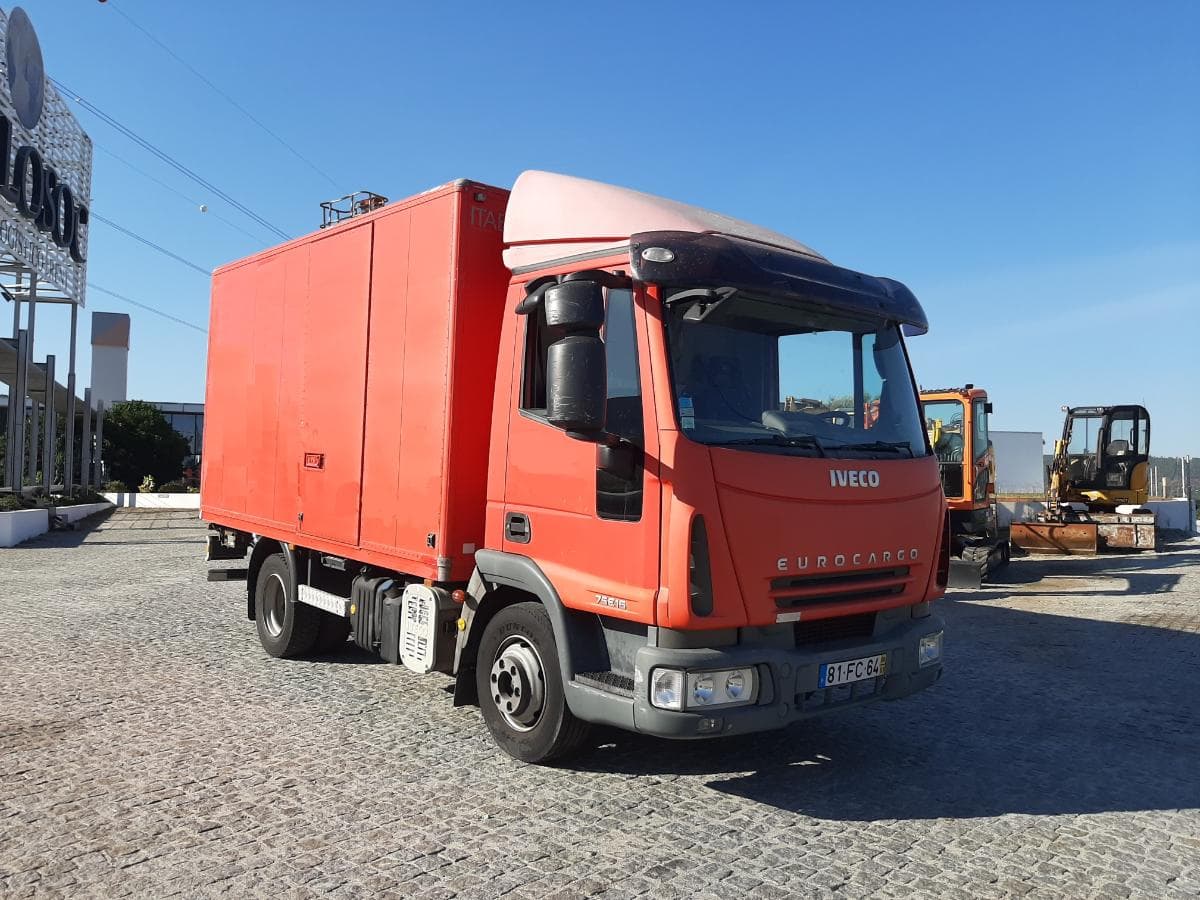 Iveco Eurocargo ML 75 E16 · Año 2008 — imagen 3