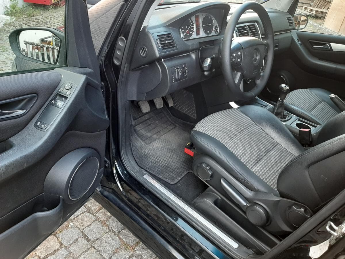 Mercedes-Benz B200 CDI · Ano 2005 — imagem 13