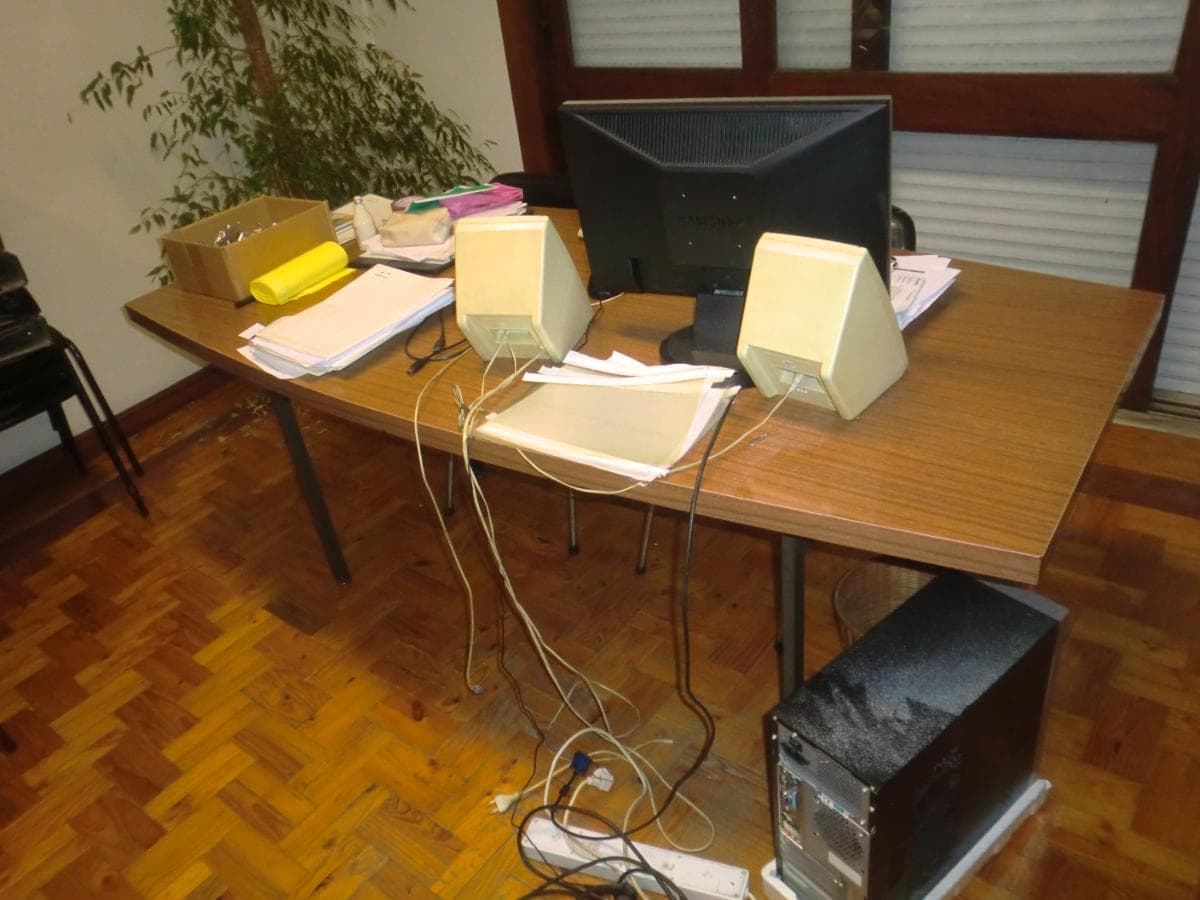 Equipamento Informático e de Escritório — imagem 6