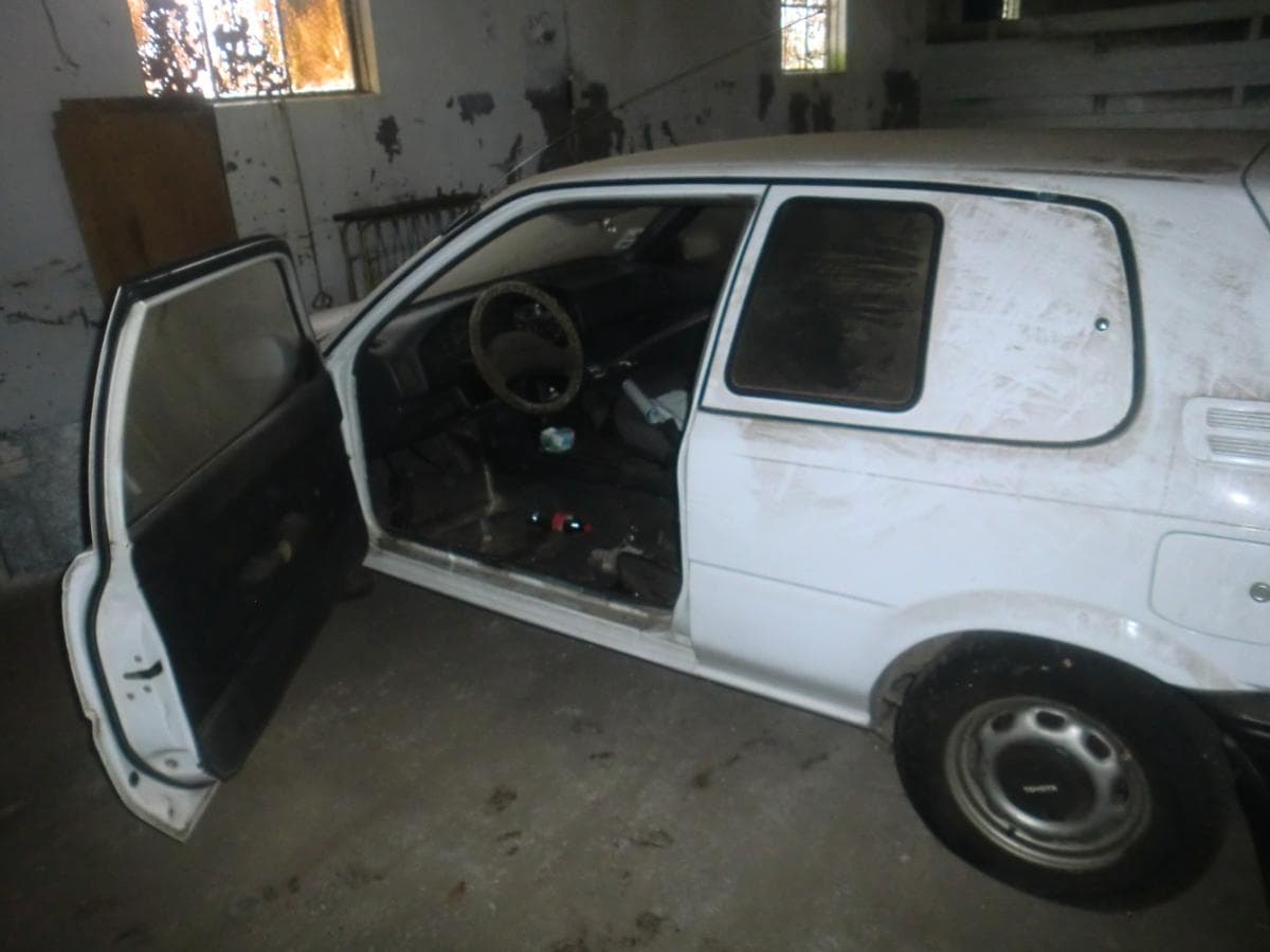 TOYOTA COROLA — image 3