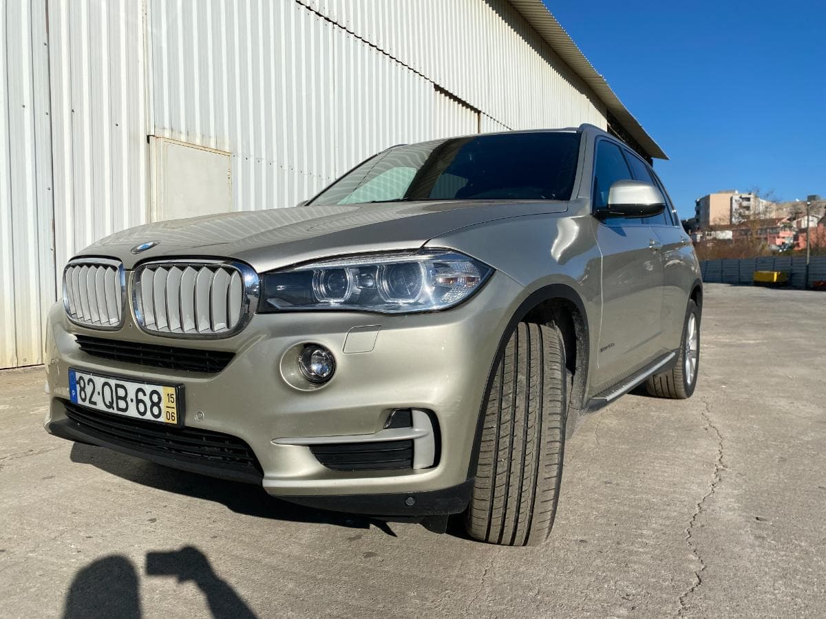 BMW X5 DRIVE 40D — image 14