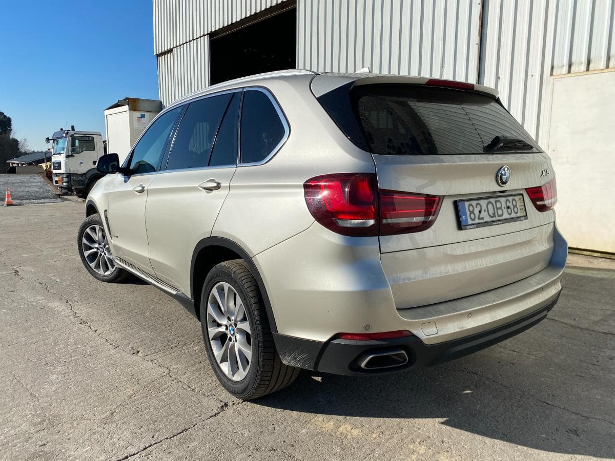 BMW X5 DRIVE 40D — image 5