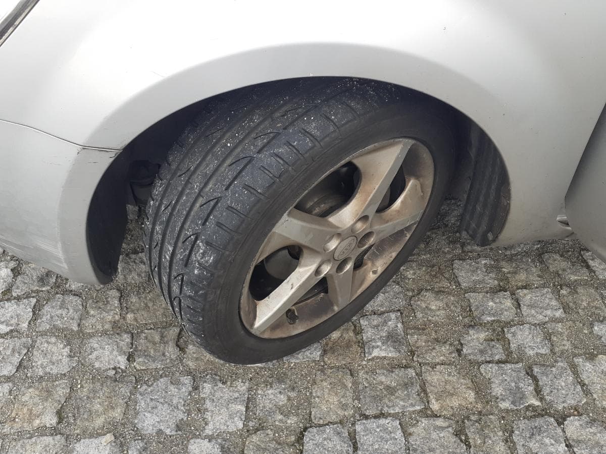 Kia Ceed 1.6 CRDI · Ano 2009 — image 8